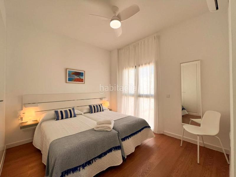 Foto b718e07f-f636-4157-83de-bcec8f0acb91. Dúplex vv502 duplex primera línea playa en Centro - La Costilla Rota