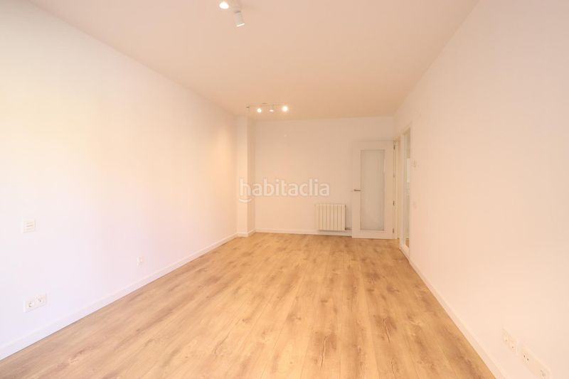 Foto 4bf60cf8-4a61-45fb-a0d6-938b74aa748a. Lloguer pis amb calefacció aparcament a Centre Igualada