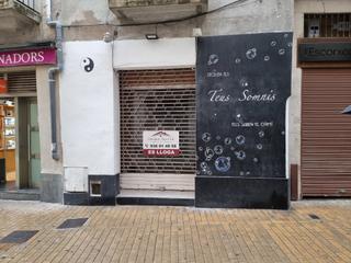Location Local commercial à De custiol 12. Local con potencial en el centro de igualada