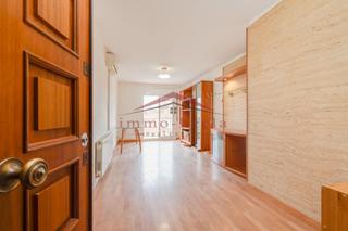 Piso en Santa Margarida de Montbui. Oportunidad para entrar a vivir, finca con ascensor y totalmente