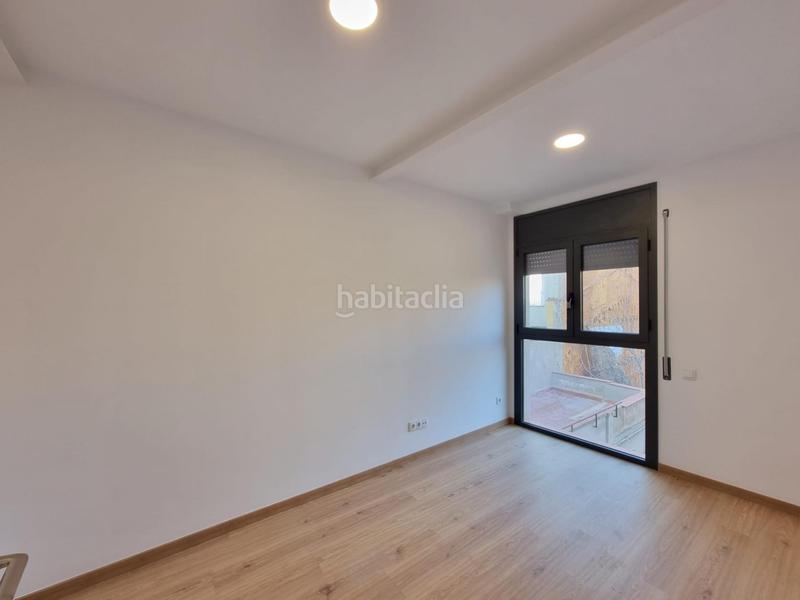 Foto db9ca560-9b97-4e7b-b227-89f1e243e2a3. Miete zweistöckige wohnung mit heizung in Centre Igualada