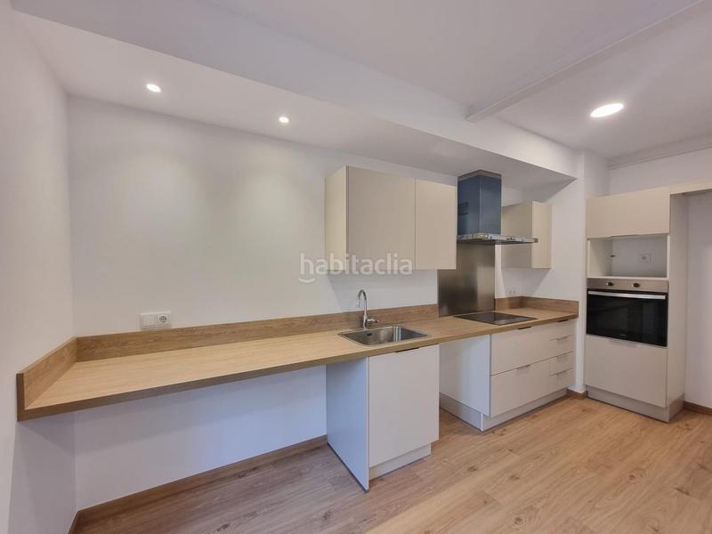 Foto e6106e4c-04e6-44a6-8f60-4a0ec2c3cc50. Rent duplex with heating in Centre Igualada