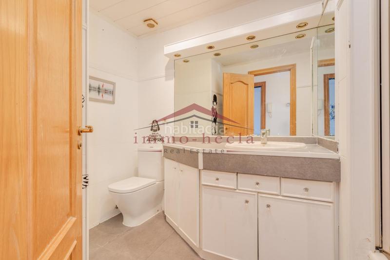 Foto 8d5d549c-a682-4c16-b52b-892677eba56b. Attique avec chauffage parking dans Ponent - Set Camins Igualada