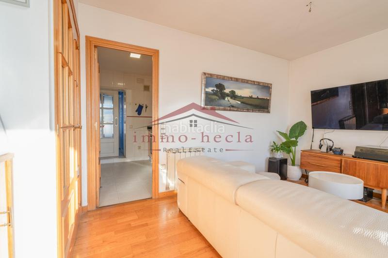 Foto 9531fab1-b4a7-4ced-80c8-ed1f08806db5. Attique avec chauffage parking dans Ponent - Set Camins Igualada