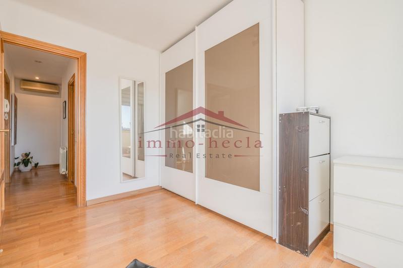 Foto 9fee8e9a-2ca6-421e-8fca-79cc0bec8e0a. Attique avec chauffage parking dans Ponent - Set Camins Igualada