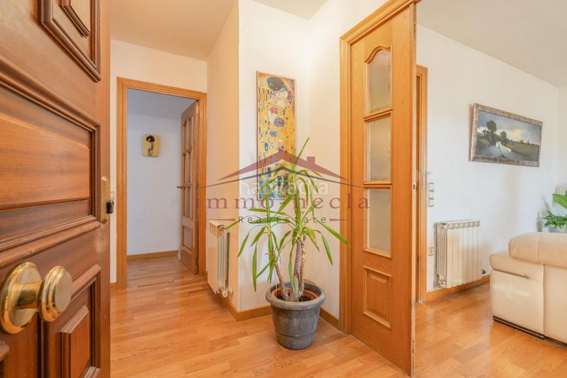 Foto c14fa1df-da91-40d7-8c6e-7d8fa6929eb8. Attique avec chauffage parking dans Ponent - Set Camins Igualada