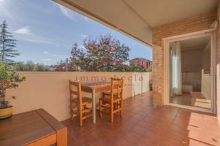 Pis a Ponent - Set Camins. Gran piso esquinero con terraza, luz natural y amplios espacios