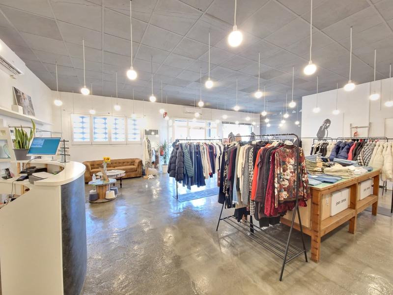 Foto 627fd33c-575e-4a7f-9c5e-99e04362fd51. Affitto locale commerciale in de balmes 5 in Ponent - Set Camins Igualada