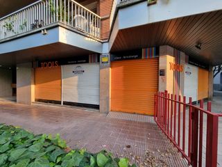 Miete Geschäftsraum in De barcelona 42. Local comercial en alquiler avda.barcelona, igualada