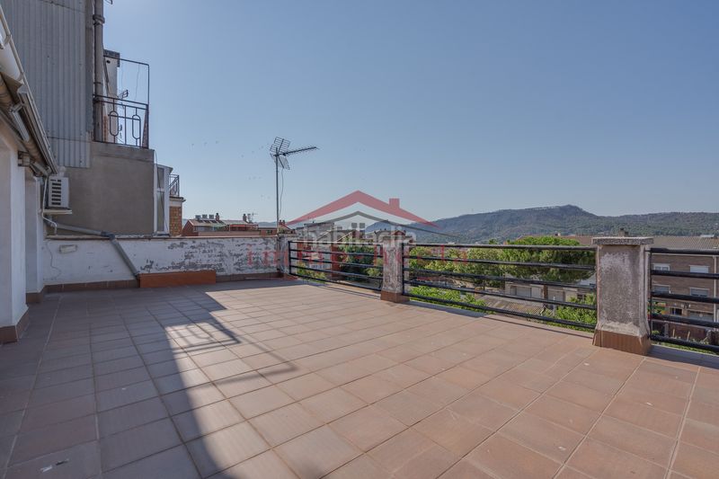 Foto a59f0f7e-7d20-46ce-9ab4-fdbee54e2d2f. Casa adossada amb calefacció aparcament piscina a Vilanova del Camí