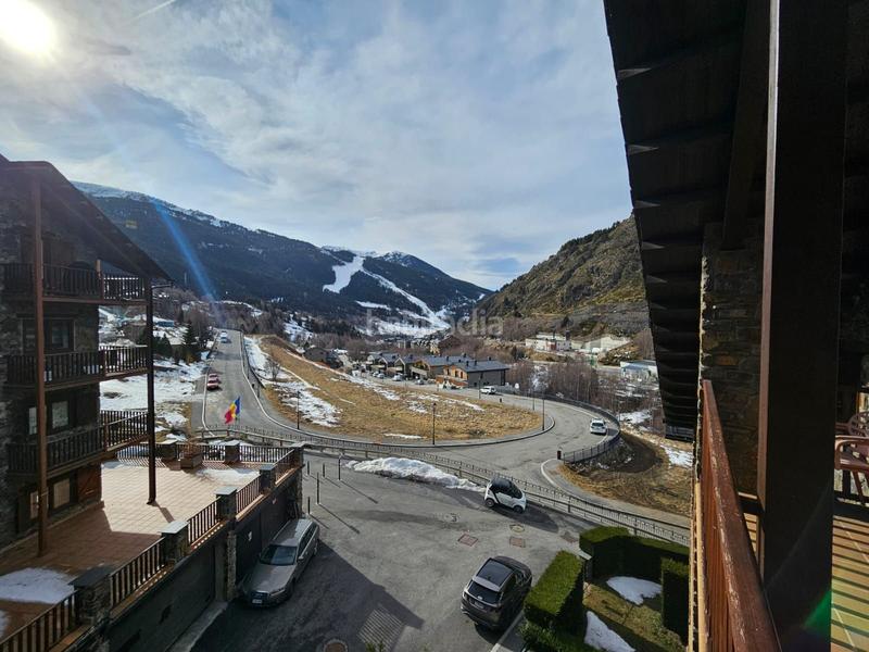 Foto 7dff9884-2108-4504-a266-67a86592ec6d. Piso ático con vistas a pie de pistas en incles en Canillo