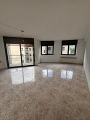 Rent Flat in Escaldes-Engordany. Piso en alquiler en la calle de los vilars