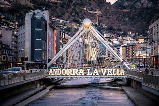Lloguer Apartament a Centro. Piso en alquiler con vistas panorámicas en andorra la vella