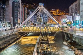 Location Appartement à Centro. Piso en alquiler en el centro de andorra la vella