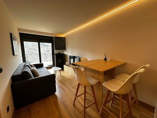 Apartament a El Forn-Prats-Meritxell. Oportunidad para inversores en el forn de canillo