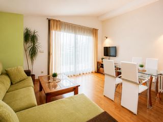 Àtic a Vila. Ático luminoso con terraza y vistas panorámicas al valle