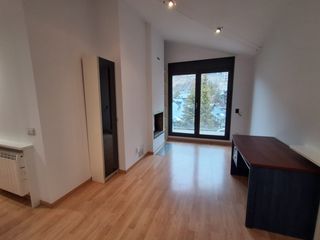 Miete Etagenwohnung in El Tarter. Piso de alquiler en tarter