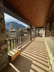 Lloguer Casa a Els Vilars d´Engordany. Se alquila casa individual en excelente zona de escaldes