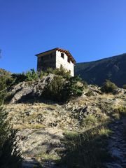 Location Mas à Les Bons. Encantadora cabaña rústica con terreno agrícola en les bons