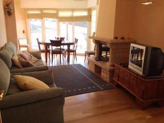 Appartement à Ordino-Ansalonga-Sornás. Amplio piso en el centro de ordino con terraza y chimenea