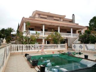 Casa a Mas romeu. Magnífica casa de alto standing de 400 m2 con vistas al mar  cal