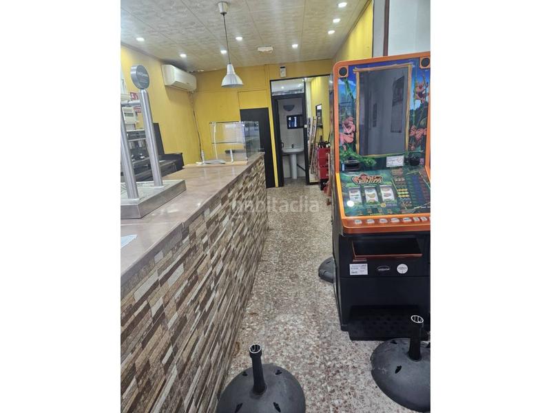 Foto e2176ad4-103a-4082-b8b0-3c320c63e673. Alquiler local comercial alquiler de local comercial no tiene salida de humos. en Cunit