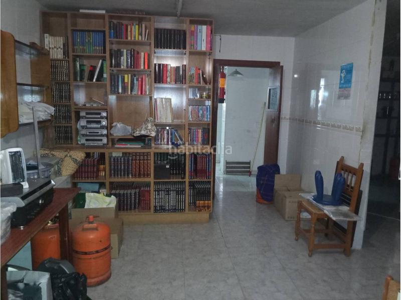 Foto c5f3cdc7-36cb-45bd-95c9-edb7dee60a90. Local comercial a El Tancat-Mas d´en Gual Vendrell (El)