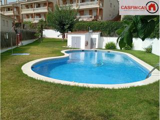 Haus in Segur de Calafell Nucli Urb. Mgnifica casa adosada con vistas al mar  4 hab.  3 baos  garaj