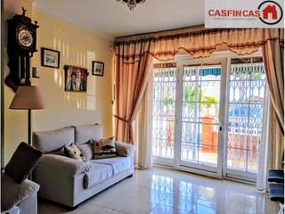 Pis a Cunit Residencial. Cunit  zona valparaiso  planta baja 3 hab.  2 patios  108 m2