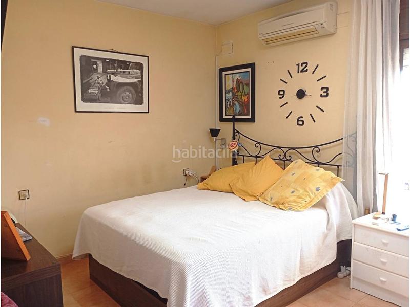 Foto ae6fb227-008a-4414-8533-2deefd637972. Casa con parcheggio in Cunit residencial Cunit