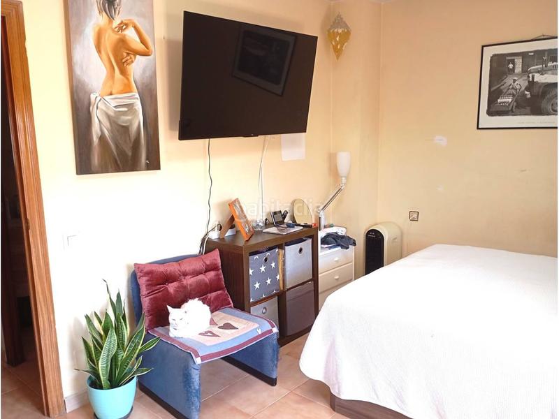 Foto d9e566e2-f208-4e3b-8942-da60b428f5c3. Casa con parcheggio in Cunit residencial Cunit