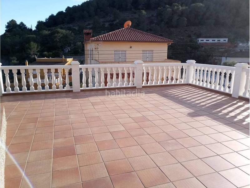 Foto 76275445-95a2-4d04-9c2f-f9d4854a9e80. Casa espectacular!! chalet adaptado como 2 viviendas independientes vistas panorámicas al mar los rosales en Cunit