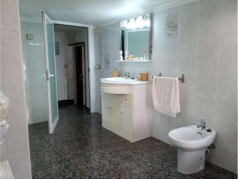 Foto c4f19646-5a2a-47aa-867c-0e95ffb646b6. Casa espectacular!! chalet adaptado como 2 viviendas independientes vistas panorámicas al mar los rosales en Cunit