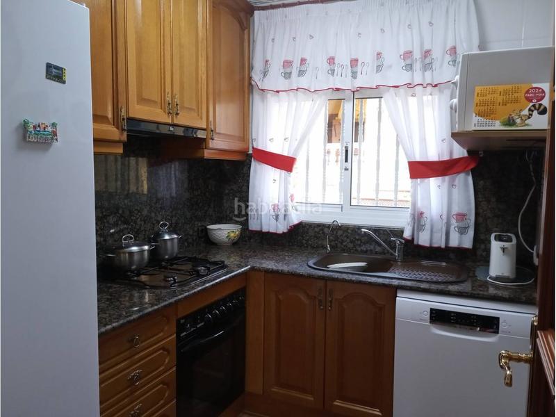 Foto e8ce5812-56f8-4826-afb8-d1937ae23b5a. Casa espectacular!! chalet adaptado como 2 viviendas independientes vistas panorámicas al mar los rosales en Cunit