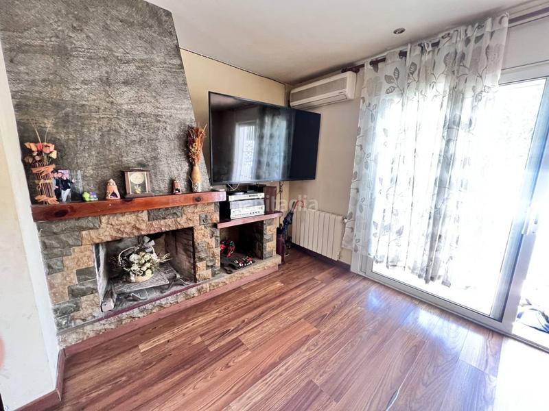 Foto d40987ca-7901-4d5c-836d-2836645061f2. Casa adosada  de 4 habitaciones centrica en zona bardaji cubellas. en Cubelles