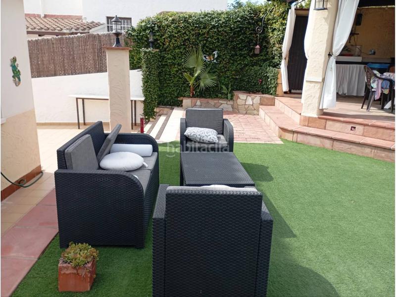 Foto 6d0366f4-9038-4ffb-a524-f3042f543995. Casa encantadora casa en rectoret 3 hab. baño, aseo, garaje, piscina comunitaria en Cunit