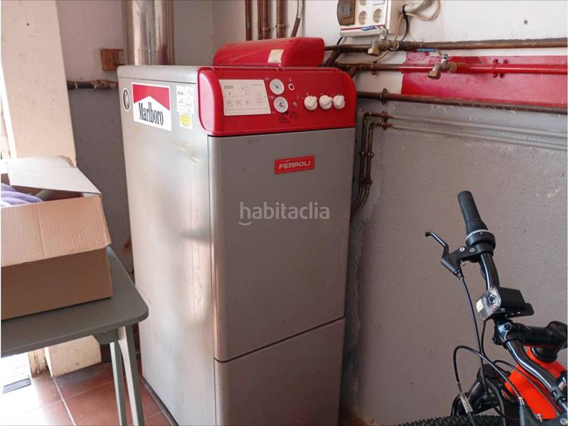 Foto da65bcdf-b057-4cff-bb91-45af6f49a7e0. Casa encantadora casa en rectoret 3 hab. baño, aseo, garaje, piscina comunitaria en Cunit