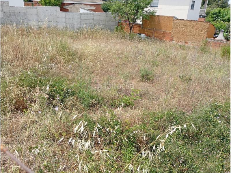 Foto b1c5b8f9-317c-4b18-962c-39df0c6afd07. Finca rústica parcela llana de 400 m2 eden park el vendrell en Vendrell (El)