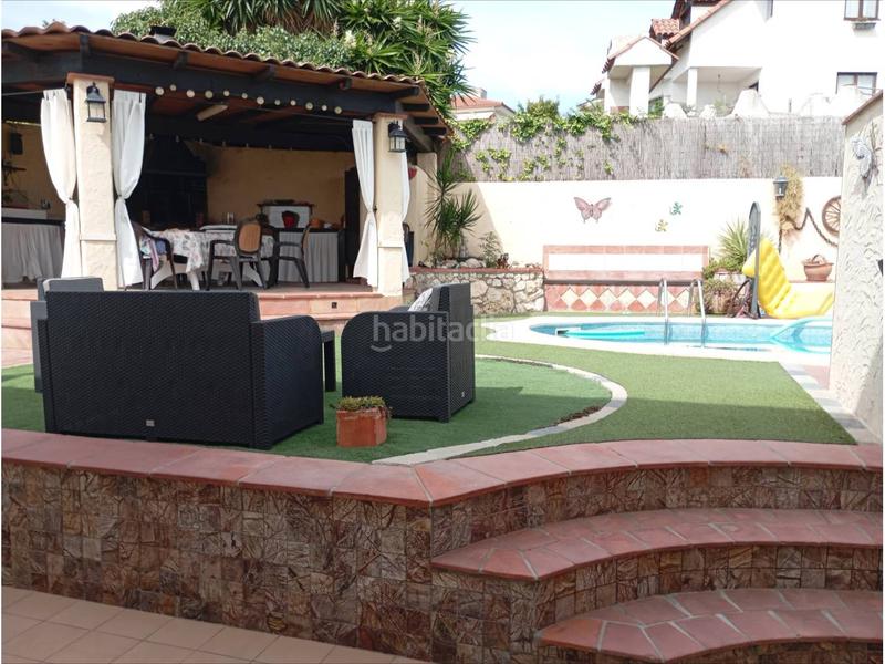 Foto ef298edc-1ff1-4f98-b7a9-8046f8eae389. Casa amb calefacció aparcament piscina a Cunit residencial Cunit