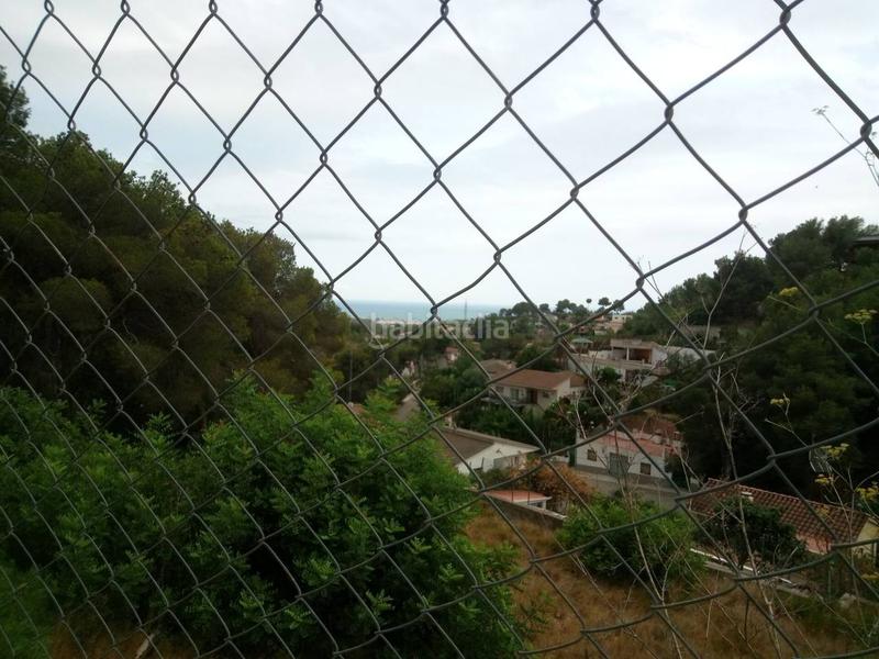 Foto b6be9792-a81c-4c14-87a5-646e9e2961ca. Finca rústica a costa Cunit - els jardins - els rosers Cunit