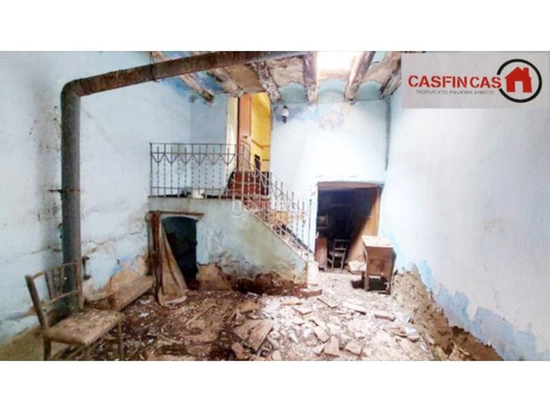 Foto 367d1518-3867-448a-8ffc-6987dc71ee60. Casa  para rehabilitar en el vendrell zona tancat en Vendrell (El)