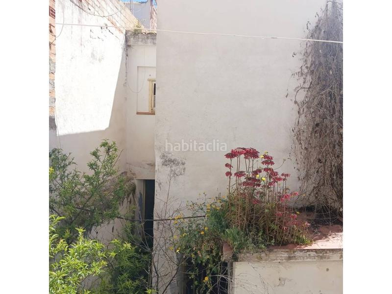 Foto 98ba6f37-a972-43be-9e3c-f90bf27cf85a. Casa  para rehabilitar en el vendrell zona tancat en Vendrell (El)