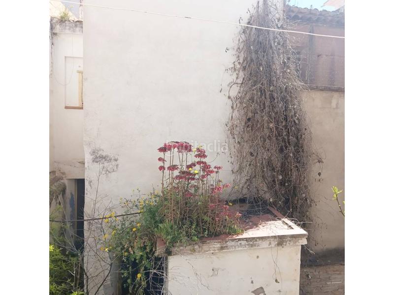 Foto ae9e82a5-1443-4cdd-9c84-1345e237d310. Casa  para rehabilitar en el vendrell zona tancat en Vendrell (El)