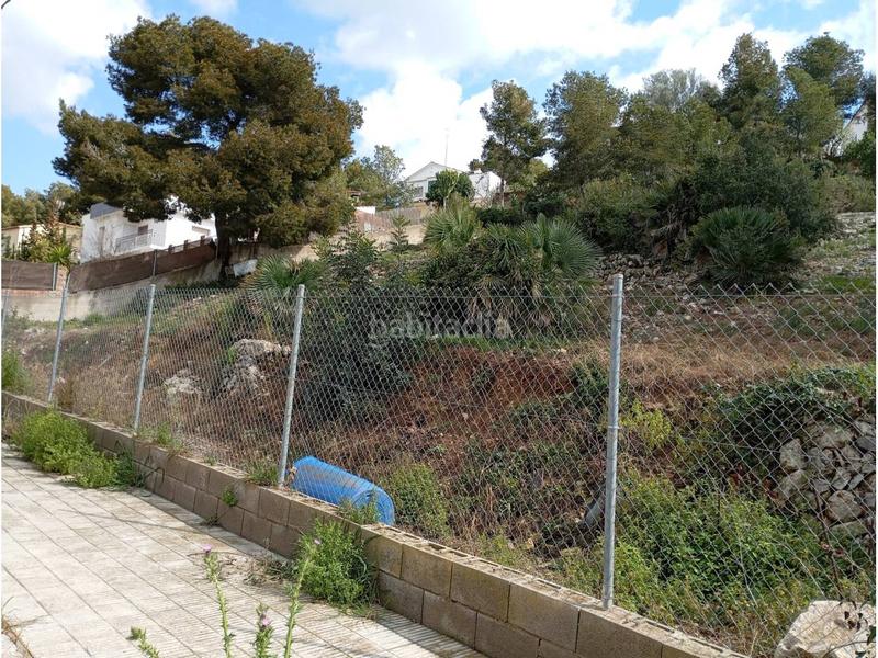 Foto a6b7fc1b-9635-4e16-9415-5db68edfb97e. Terreny residencial a costa Cunit - els jardins - els rosers Cunit