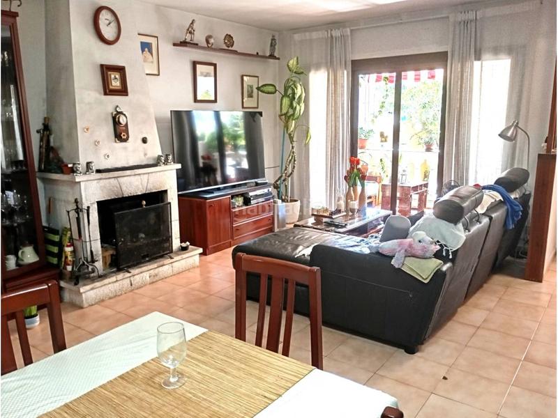 Foto 28775c35-e51b-4164-8fb6-8e33641640ca. House with parking in Cunit residencial Cunit