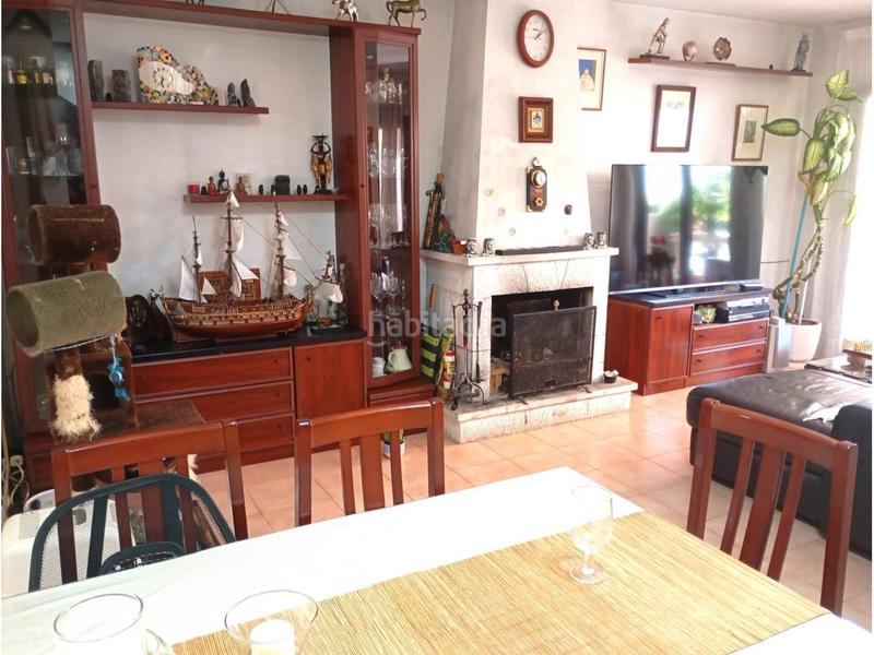 Foto 4fd457e0-db11-4033-b8e1-c4c081b4be3a. House with parking in Cunit residencial Cunit