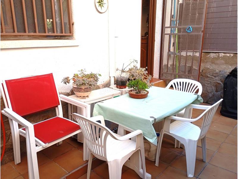 Foto c09a9c3d-b1cf-4a68-bbd4-03c9c6a36854. House with parking in Cunit residencial Cunit