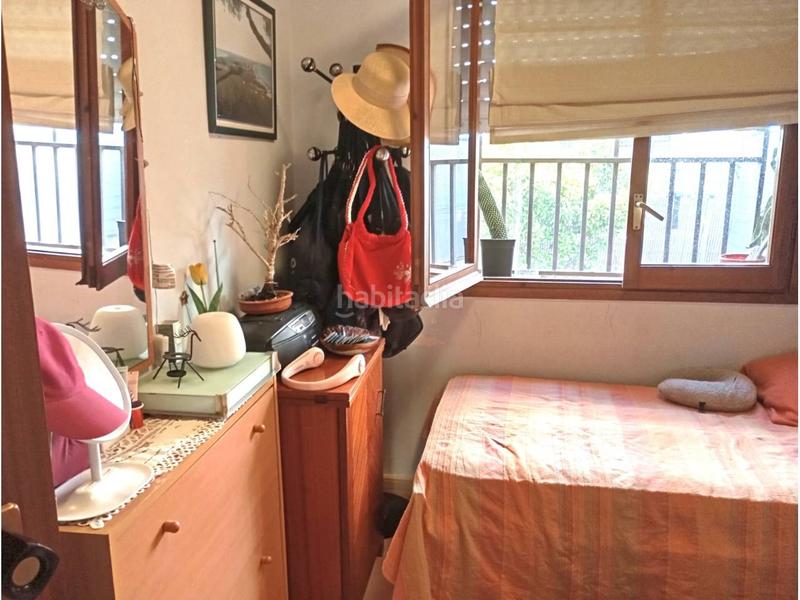 Foto c1db2a80-2d3b-4509-b85d-fae66ada97d7. House with parking in Cunit residencial Cunit