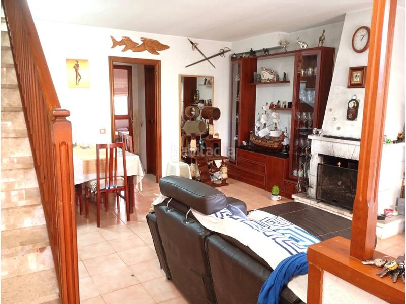 Foto d7719be3-d49d-49db-a391-6c66843703bc. House with parking in Cunit residencial Cunit