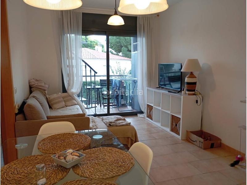 Foto 5edadd56-5373-4e38-b50e-f1d82c494d50. Àtic amb aparcament piscina a Sant Salvador Coma-ruga